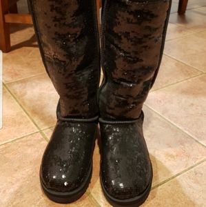 Black, Sequin UGGS